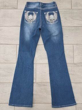 H&Y Jeans Skull Pocket Women's Size 3/4 Embellished Festival Flare